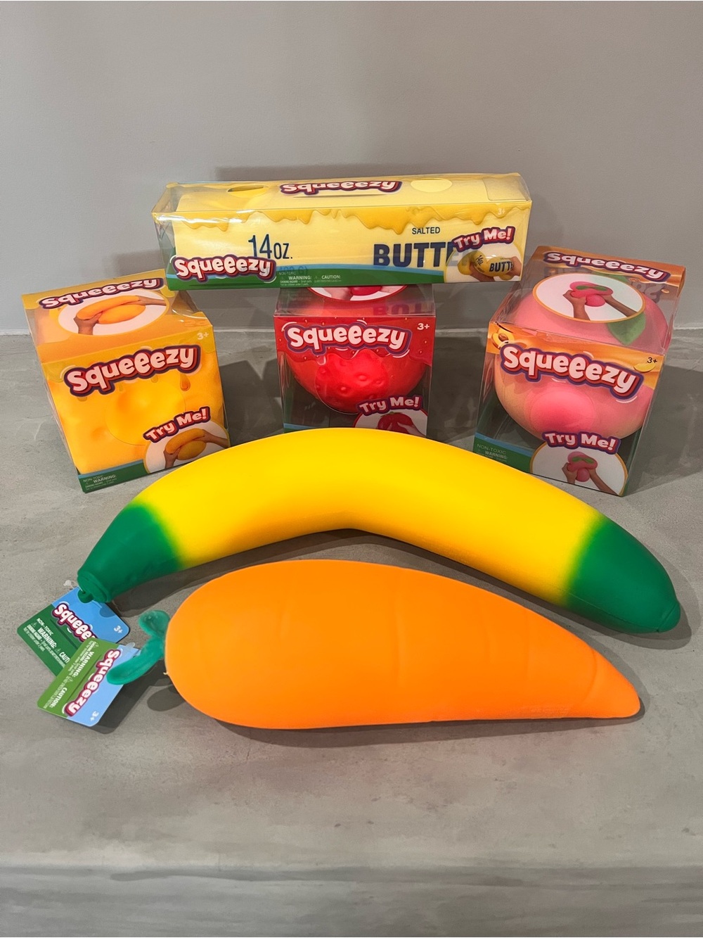6 Squeezy Jumbo Banana, Carrot, Peach, Strawberry, Butter & Cheese Squishies
